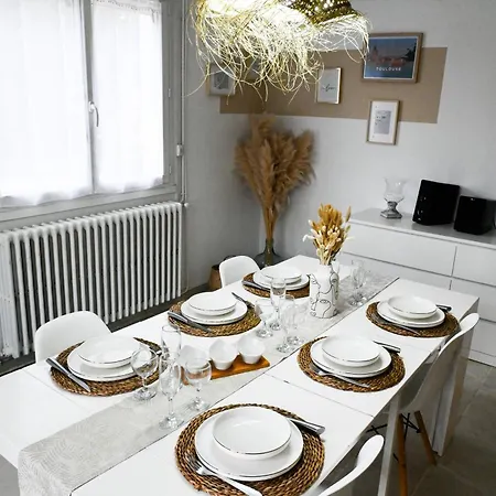 펜션 Maison Cosy : Petanque, Baby-foot & Ping-pong ! *