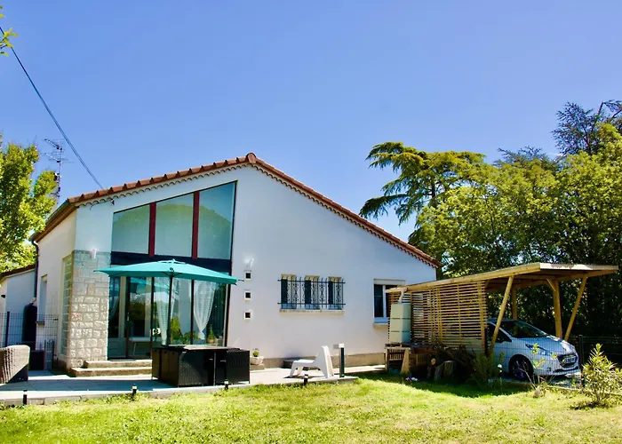 Maison Cosy : Pétanque, Baby-foot&ping-pong ! Сasa de vacaciones *