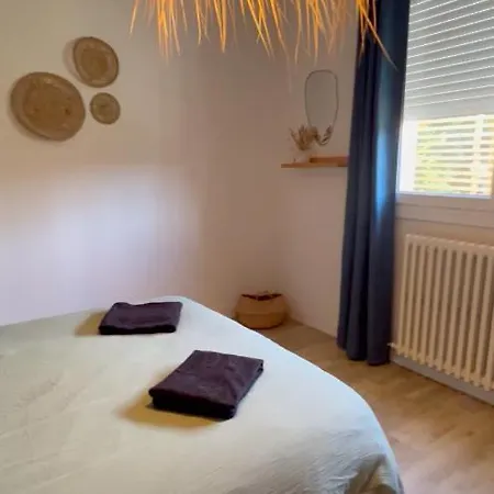 Maison Cosy : Pétanque, Baby-foot&ping-pong ! Hébergement de vacances *